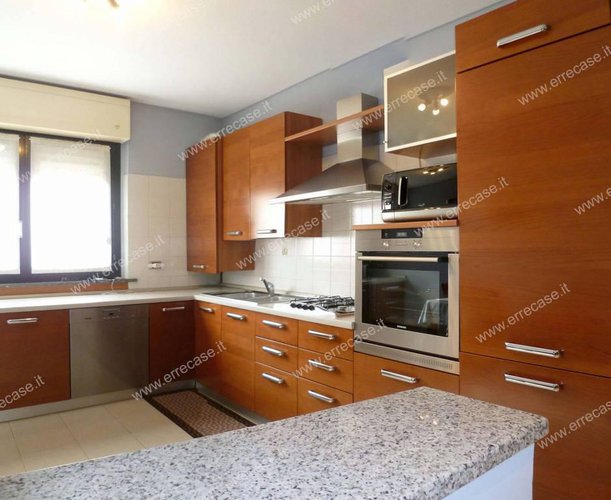 Bellissimo 3 locali + servizi, cantina (ev. box) Capriate San Gervasio