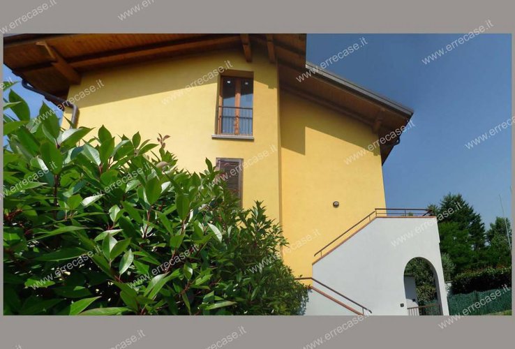 Ampio appartamento in Villa di 5 Locali... Capriate San Gervasio