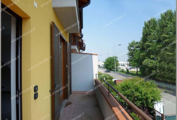 Ampio appartamento in Villa di 5 Locali... Capriate San Gervasio