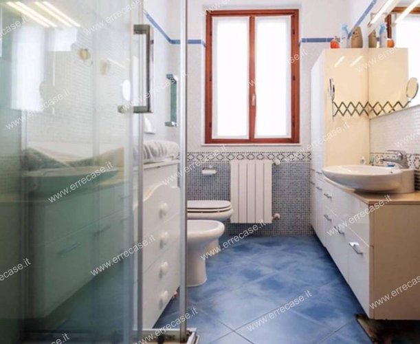 € 3.000 di anticipo + € 480 al mese Boltiere