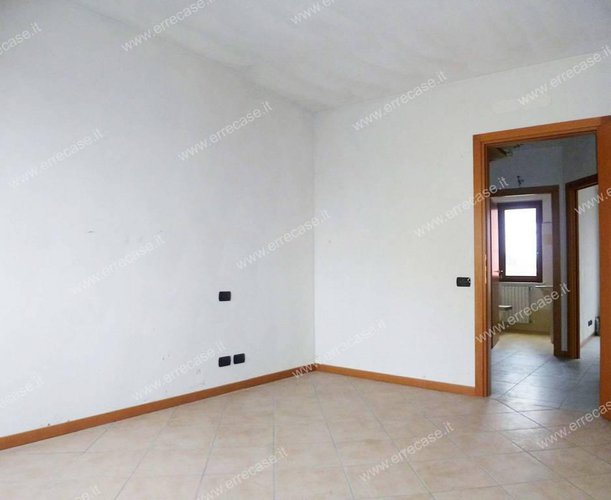 Nuovo 3 Locali con cucina abitabile, doppi servizi e box! Boltiere