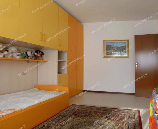 bellissimo 3 locali + servizi, cantina (ev.box) Brembate