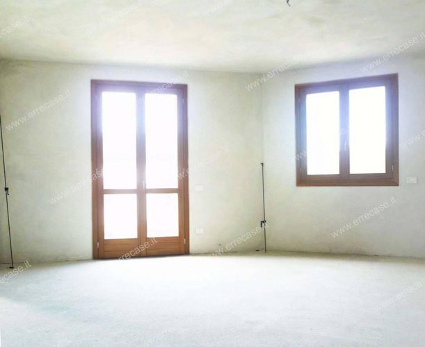 Nuova in pronta consegna, 4 Locali + doppi Trezzo sull'Adda