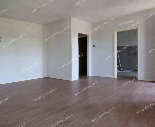 Bellissimo 3 Locali + doppi servizi, giardino... Trezzo sull'Adda