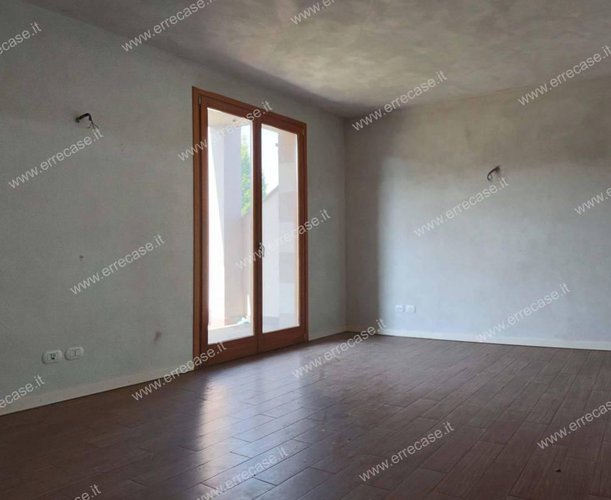 Bellissimo 3 Locali + doppi servizi, giardino... Trezzo sull'Adda