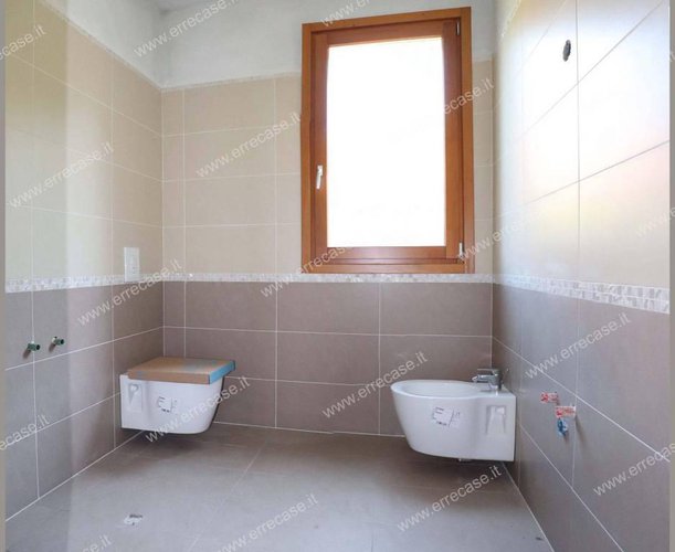 Bellissimo 3 Locali + doppi servizi, giardino... Trezzo sull'Adda