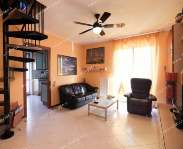 Appartamento + Mansarda... Capriate San Gervasio