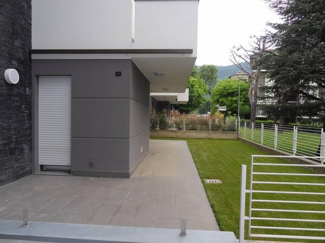 SIGNORILE VILLA NUOVA IN CONTESTO ESCLUSIVO Bergamo