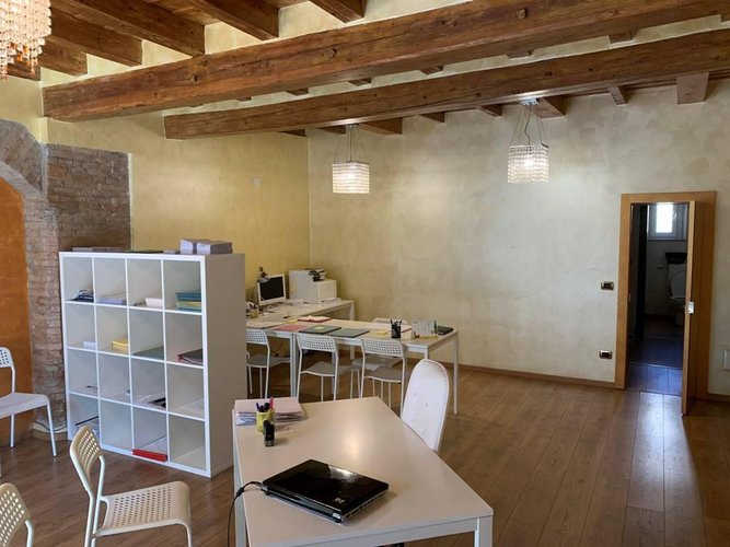 UFFICIO/STUDIO