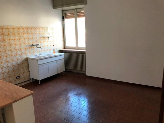 TRILOCALE centro paese Alzano Lombardo