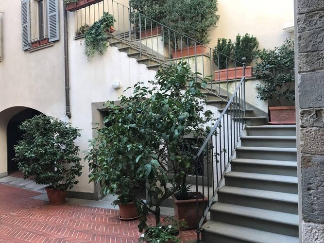 IMPORTANTE ED ESCLUSIVO IMMOBILE Bergamo