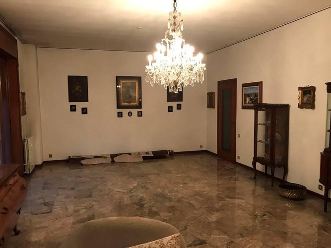 AMPIO APPARTAMENTO MQ. 250 Bergamo