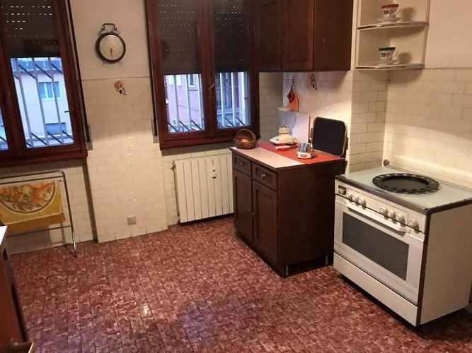 AMPIO APPARTAMENTO MQ. 250 Bergamo