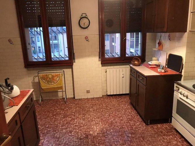 AMPIO APPARTAMENTO MQ. 250 Bergamo