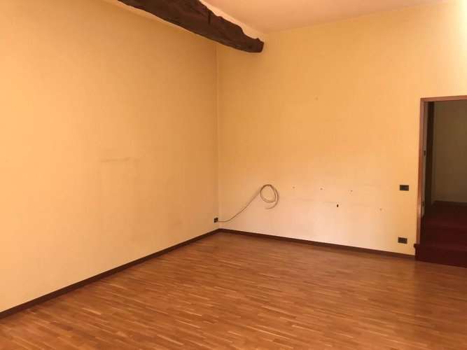 AMPIO SOLUZIONE IMMOBILIARE FRAZIONABILE