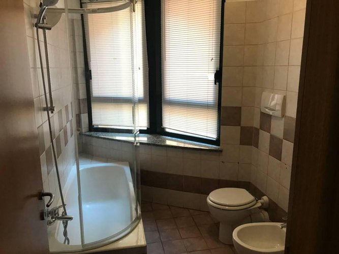 AMPIO QUADRILOCALE A DUE PASSI DA P.ZA PONTIDA Bergamo