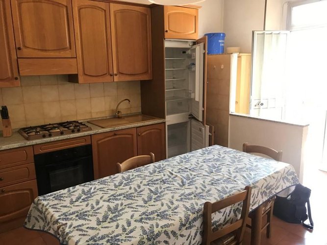 AMPIO BILOCALE CON CUCINA SEPARATA Nembro