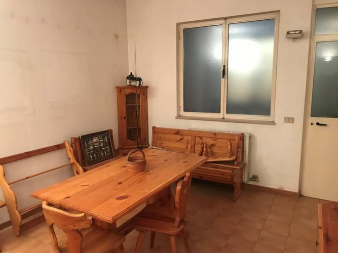TRILOCALE CON AMPIO GIARDINO E TAVERNA Torre Boldone