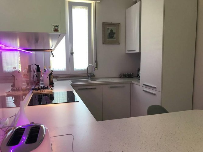 TRILOCALE COMPLETAMENTE RIMESSO A NUOVO Alzano Lombardo