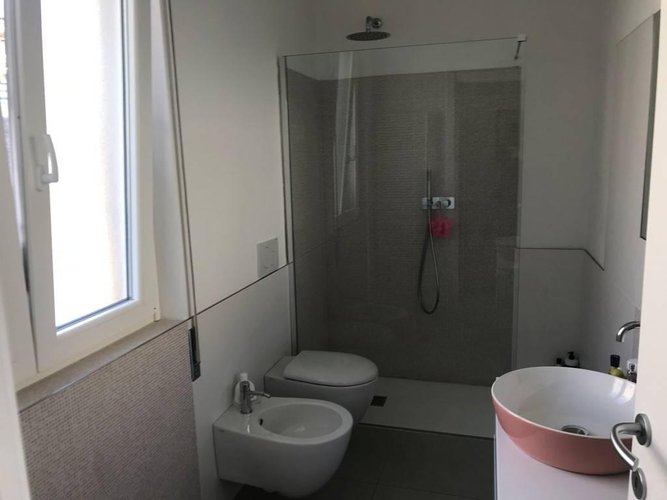 TRILOCALE COMPLETAMENTE RIMESSO A NUOVO Alzano Lombardo