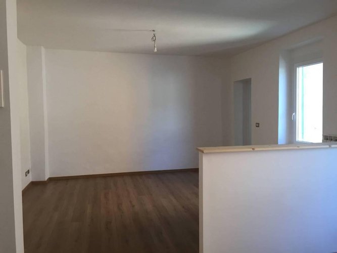 Bilocale ristrutturato Alzano Lombardo