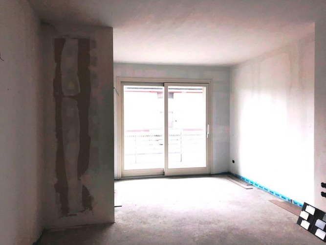 TRILOCALE NUOVO, DOPPI SERVIZI, TERRAZZA VIVIBILE