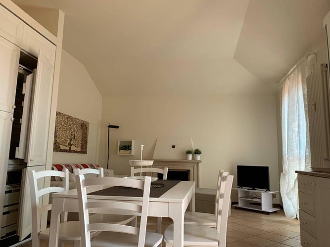 ULTIMO PIANO CON AMPIO SOLARIUM Bergamo