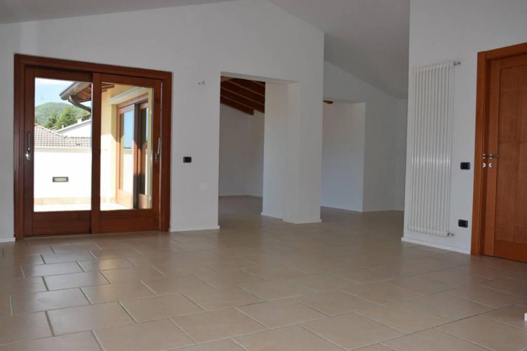 NEMBRO VILLA BIFAMILIARE Nembro