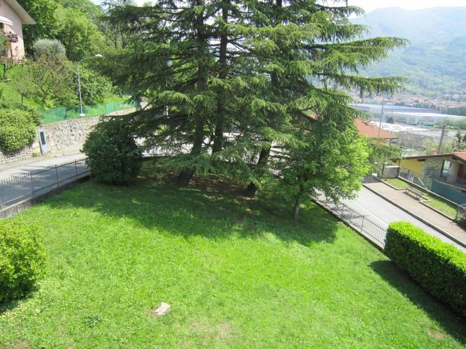 NEMBRO VILLA BIFAMILIARE Nembro