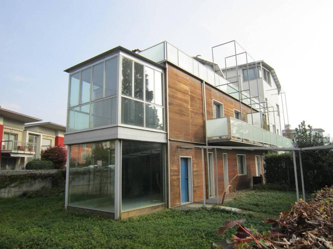 ALZANO NUOVA VILLA CON 350 MQ DI GIARDINO Alzano Lombardo