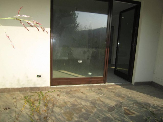 ALZANO NUOVO TRILOCALE CON 150 MQ DI GIARDINO PRIVATO Alzano Lombardo