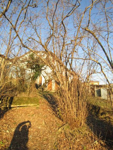 NEMBRO PORZIONE DI CASA CON 350 MQ DI GIARDINO Nembro