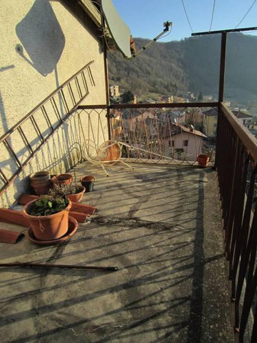 NEMBRO PORZIONE DI CASA CON 350 MQ DI GIARDINO Nembro