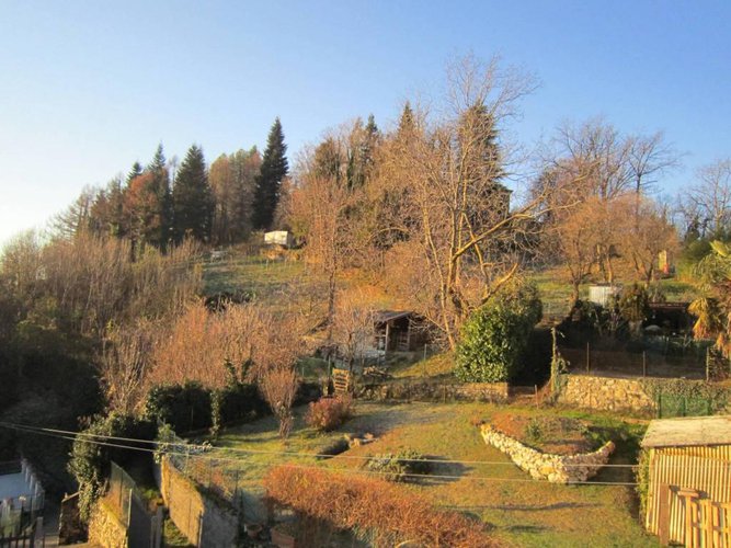 NEMBRO PORZIONE DI CASA CON 350 MQ DI GIARDINO Nembro