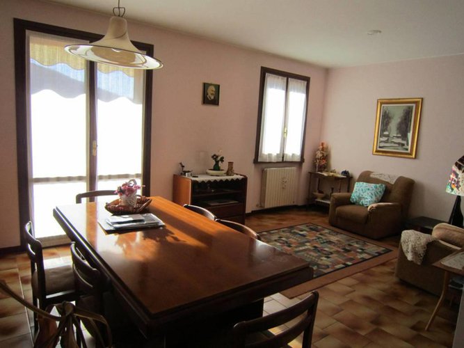 NEMBRO QUADRILOCALE DI 120 MQ Nembro