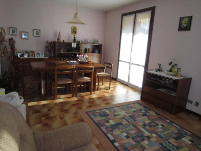 NEMBRO QUADRILOCALE DI 120 MQ Nembro