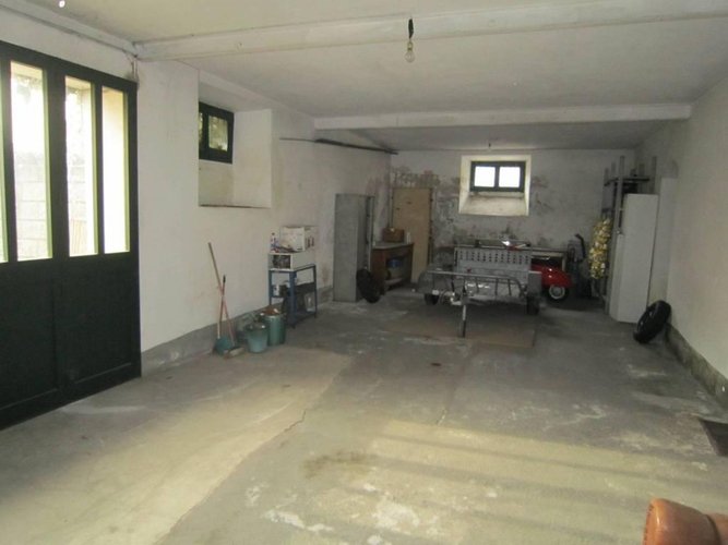 NEMBRO VILLA CON 400 MQ DI GIARDINO Nembro