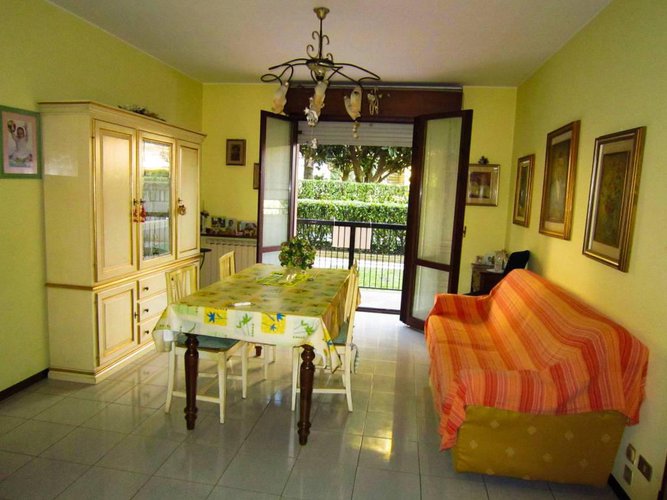 ALZANO TRILOCALE DI 85 MQ