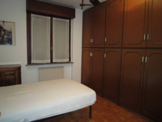 ALZANO TRILOCALE DI 85 MQ Alzano Lombardo