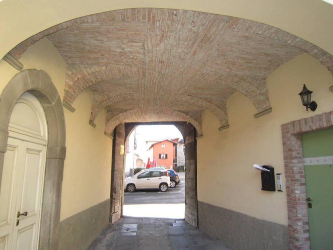 NEMBRO BILOCALE CON BOX Nembro