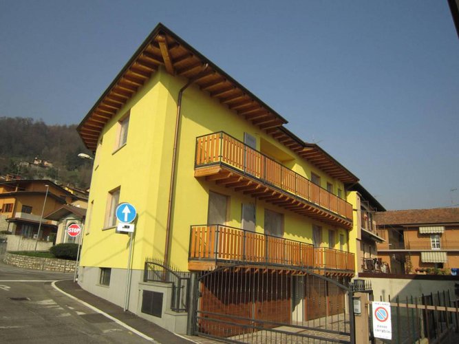 NEMBRO TRILOCALE Nembro