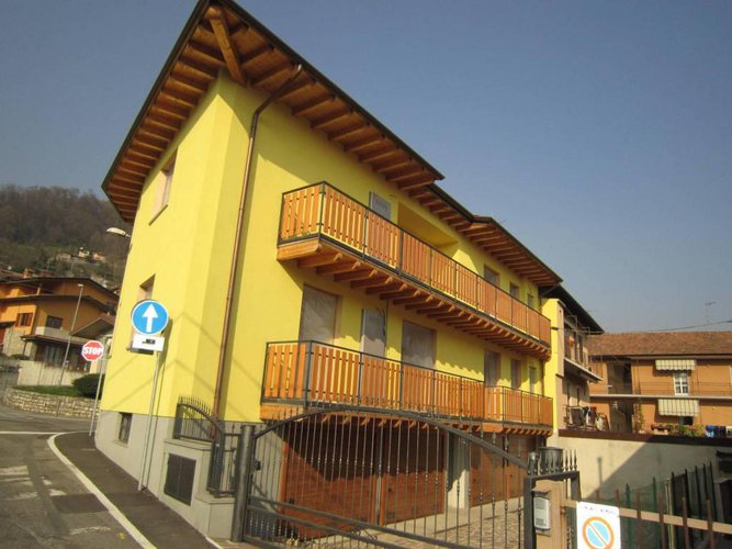 NEMBRO TRILOCALE Nembro