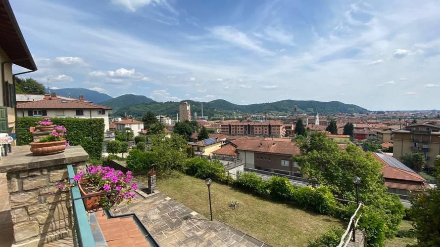 ALZANO CASA COLONICA Alzano Lombardo