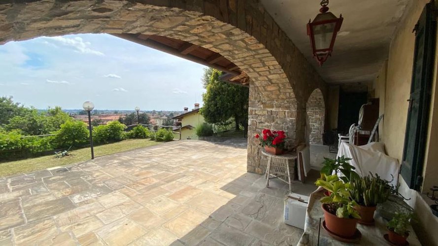 ALZANO CASA COLONICA Alzano Lombardo