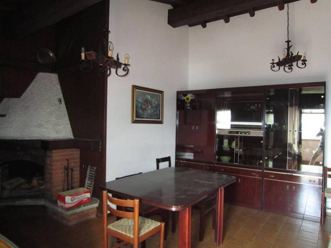 SELVINO PORZIONE DI CASA Selvino