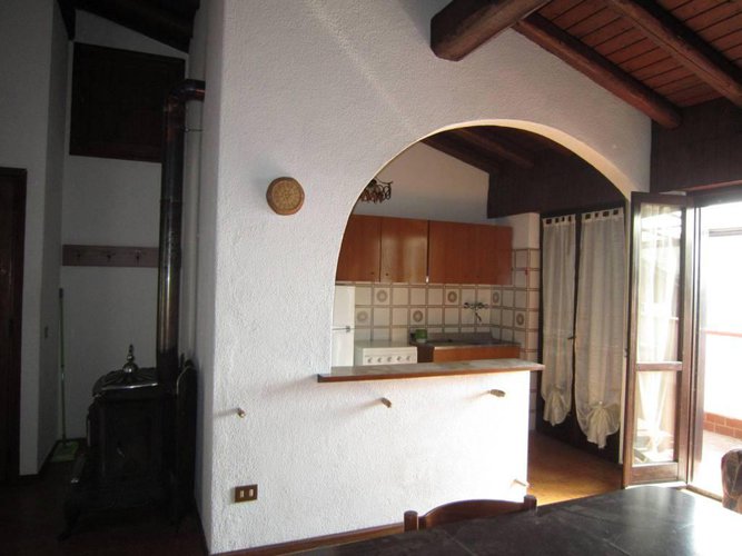 SELVINO PORZIONE DI CASA Selvino