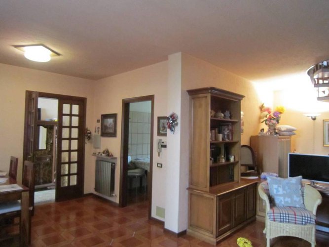 NEMBRO PORZIONE DI CASA Nembro