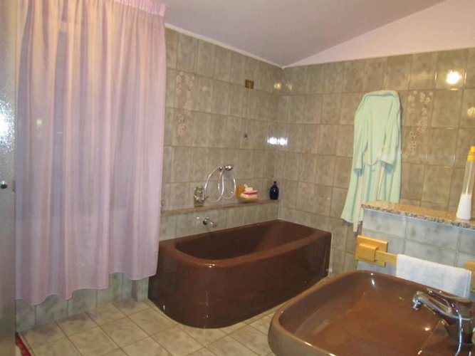 NEMBRO PORZIONE DI CASA Nembro