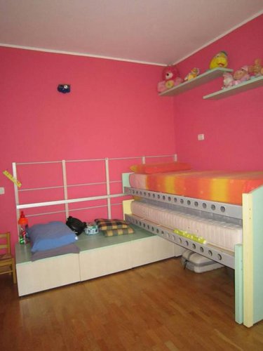 NEMBRO QUADRILOCALE CON DOPPI SERVIZI Nembro