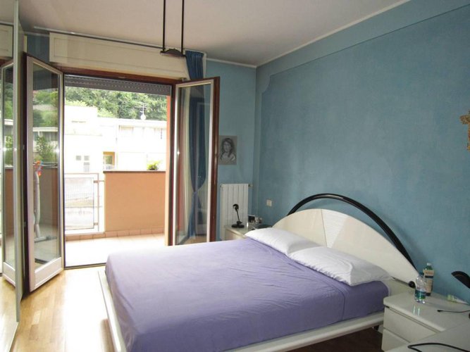 NEMBRO QUADRILOCALE CON DOPPI SERVIZI Nembro